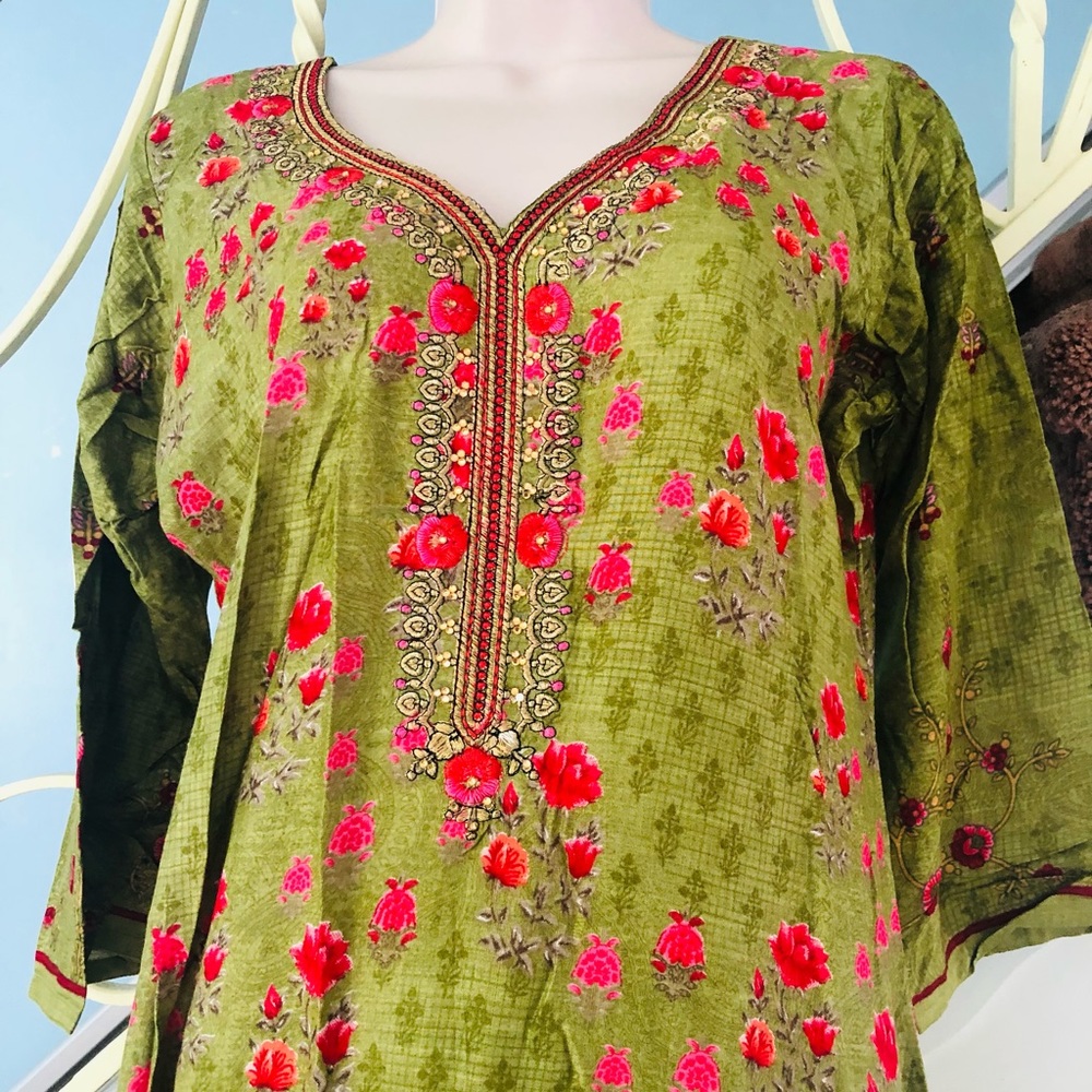 Salwar kameez